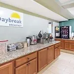 Days Inn By Wyndham Clive - West Des Moines 