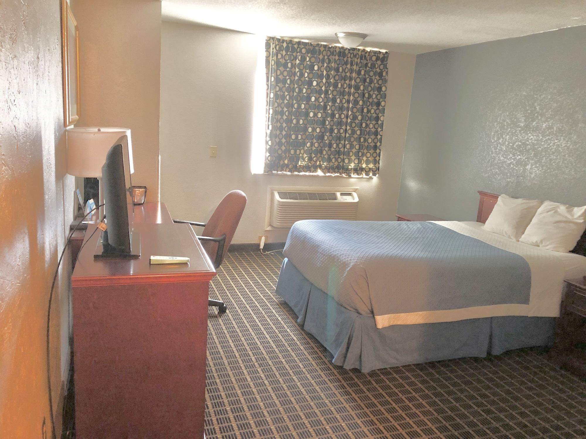 Hotel Days By Wyndham Clive - 2*